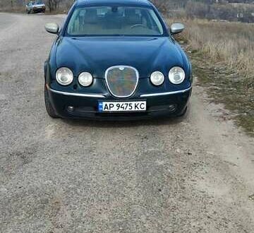 Зеленый Ягуар С-Тайп, объемом двигателя 2.72 л и пробегом 250 тыс. км за 5490 $, фото 1 на Automoto.ua