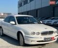 Білий Ягуар Х-Тайп, об'ємом двигуна 2.1 л та пробігом 207 тис. км за 6390 $, фото 2 на Automoto.ua