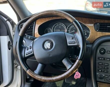 Білий Ягуар Х-Тайп, об'ємом двигуна 2.1 л та пробігом 207 тис. км за 6390 $, фото 29 на Automoto.ua