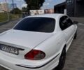 Білий Ягуар Х-Тайп, об'ємом двигуна 2.1 л та пробігом 197 тис. км за 5400 $, фото 2 на Automoto.ua