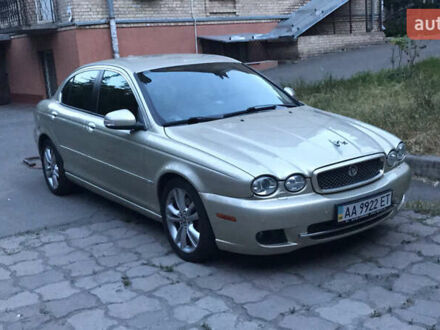 Ягуар Х-Тайп 2008 у Києві на Automoto.ua Бежевий Ягуар Х-Тайп, об'ємом двигуна 2.1 л та пробігом 170 тис. км за 8000 $, фото 1 на Automoto.ua