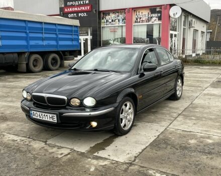 Черный Ягуар Х-Тайп, объемом двигателя 2.5 л и пробегом 142 тыс. км за 4200 $, фото 7 на Automoto.ua