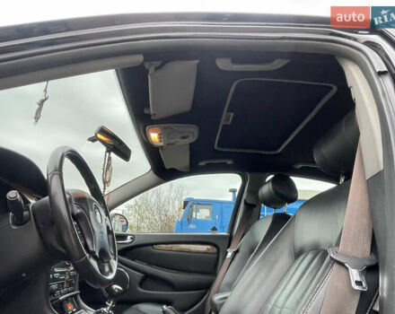 Черный Ягуар Х-Тайп, объемом двигателя 2.5 л и пробегом 142 тыс. км за 4200 $, фото 18 на Automoto.ua