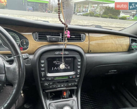 Черный Ягуар Х-Тайп, объемом двигателя 2.5 л и пробегом 142 тыс. км за 4200 $, фото 15 на Automoto.ua