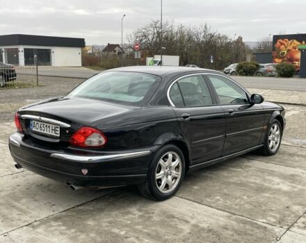 Черный Ягуар Х-Тайп, объемом двигателя 2.5 л и пробегом 142 тыс. км за 4200 $, фото 3 на Automoto.ua