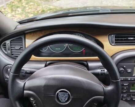 Чорний Ягуар Х-Тайп, об'ємом двигуна 2.5 л та пробігом 294 тис. км за 4600 $, фото 4 на Automoto.ua