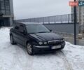Черный Ягуар Х-Тайп, объемом двигателя 3 л и пробегом 170 тыс. км за 7500 $, фото 1 на Automoto.ua
