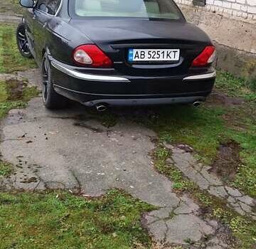 Чорний Ягуар Х-Тайп, об'ємом двигуна 2.97 л та пробігом 135 тис. км за 5500 $, фото 2 на Automoto.ua