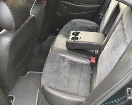 Черный Ягуар Х-Тайп, объемом двигателя 3 л и пробегом 240 тыс. км за 5312 $, фото 1 на Automoto.ua