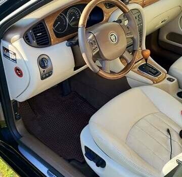 Чорний Ягуар Х-Тайп, об'ємом двигуна 2.97 л та пробігом 135 тис. км за 5500 $, фото 5 на Automoto.ua