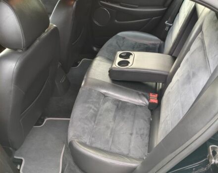 Чорний Ягуар Х-Тайп, об'ємом двигуна 3 л та пробігом 240 тис. км за 5312 $, фото 2 на Automoto.ua