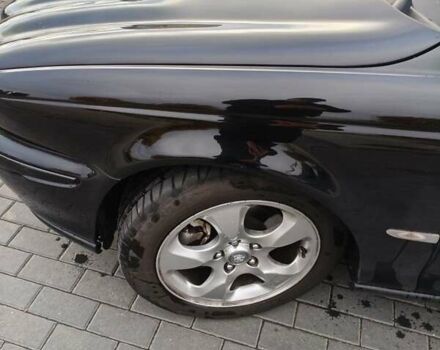 Черный Ягуар Х-Тайп, объемом двигателя 3 л и пробегом 240 тыс. км за 5312 $, фото 2 на Automoto.ua