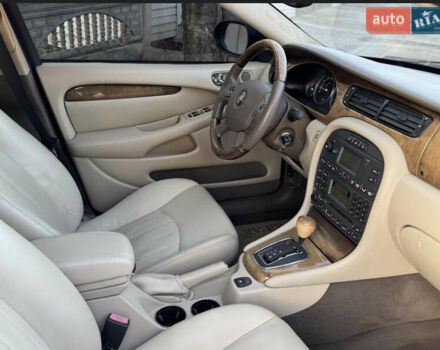 Ягуар Х-Тайп 2006 у Запоріжжя на Automoto.ua Чорний Ягуар Х-Тайп, об'ємом двигуна 2.5 л та пробігом 155 тис. км за 6000 $, фото 5 на Automoto.ua