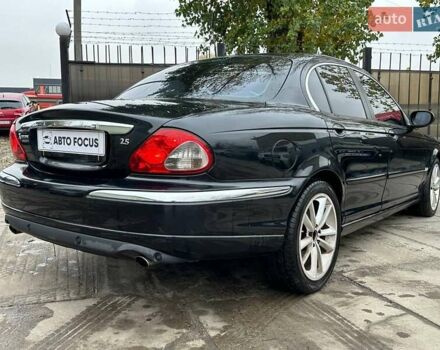 Черный Ягуар Х-Тайп, объемом двигателя 2.5 л и пробегом 174 тыс. км за 5490 $, фото 4 на Automoto.ua