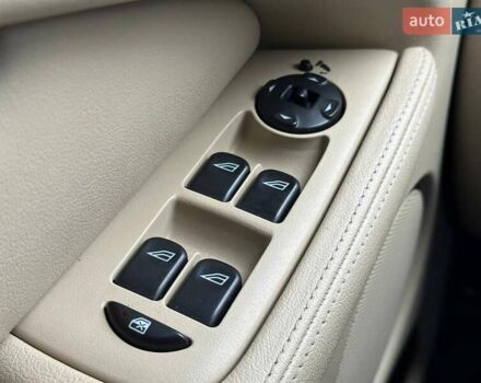 Черный Ягуар Х-Тайп, объемом двигателя 2.5 л и пробегом 174 тыс. км за 5490 $, фото 18 на Automoto.ua