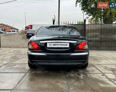 Черный Ягуар Х-Тайп, объемом двигателя 2.5 л и пробегом 174 тыс. км за 5490 $, фото 5 на Automoto.ua