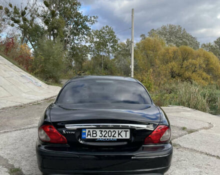 Черный Ягуар Х-Тайп, объемом двигателя 2.1 л и пробегом 230 тыс. км за 6800 $, фото 6 на Automoto.ua