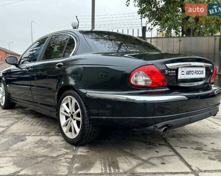 Черный Ягуар Х-Тайп, объемом двигателя 2.5 л и пробегом 174 тыс. км за 5490 $, фото 6 на Automoto.ua