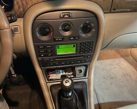 Черный Ягуар Х-Тайп, объемом двигателя 2 л и пробегом 268 тыс. км за 3800 $, фото 8 на Automoto.ua