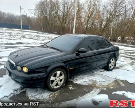 Черный Ягуар Х-Тайп, объемом двигателя 2 л и пробегом 250 тыс. км за 5200 $, фото 1 на Automoto.ua