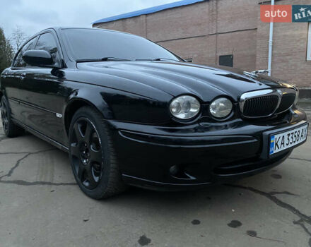 Черный Ягуар Х-Тайп, объемом двигателя 2.1 л и пробегом 144 тыс. км за 5900 $, фото 1 на Automoto.ua