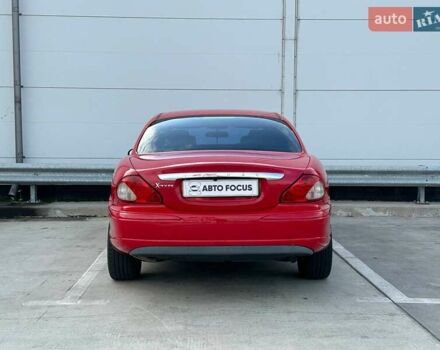 Красный Ягуар Х-Тайп, объемом двигателя 2 л и пробегом 280 тыс. км за 4790 $, фото 6 на Automoto.ua