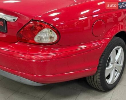 Красный Ягуар Х-Тайп, объемом двигателя 2 л и пробегом 280 тыс. км за 4790 $, фото 12 на Automoto.ua