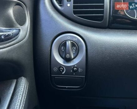 Красный Ягуар Х-Тайп, объемом двигателя 2 л и пробегом 280 тыс. км за 4790 $, фото 16 на Automoto.ua