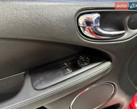 Красный Ягуар Х-Тайп, объемом двигателя 2 л и пробегом 280 тыс. км за 4790 $, фото 16 на Automoto.ua