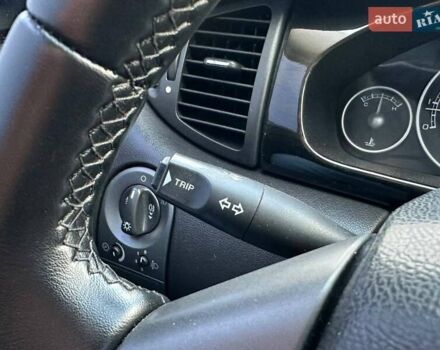 Красный Ягуар Х-Тайп, объемом двигателя 2 л и пробегом 280 тыс. км за 4790 $, фото 22 на Automoto.ua