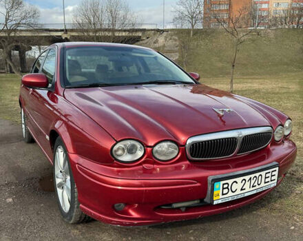 Красный Ягуар Х-Тайп, объемом двигателя 2.1 л и пробегом 197 тыс. км за 6100 $, фото 6 на Automoto.ua