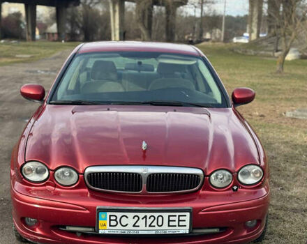 Красный Ягуар Х-Тайп, объемом двигателя 2.1 л и пробегом 197 тыс. км за 6100 $, фото 2 на Automoto.ua