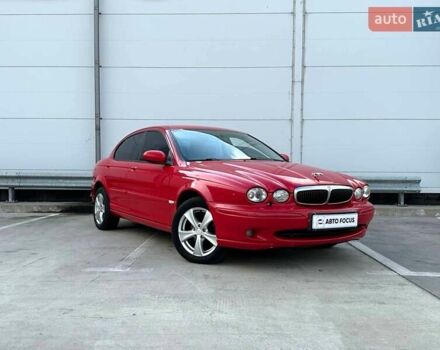 Красный Ягуар Х-Тайп, объемом двигателя 2 л и пробегом 280 тыс. км за 4790 $, фото 1 на Automoto.ua