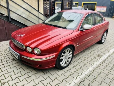 Красный Ягуар Х-Тайп, объемом двигателя 2.5 л и пробегом 237 тыс. км за 4250 $, фото 1 на Automoto.ua