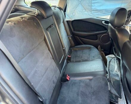 Серый Ягуар Х-Тайп, объемом двигателя 2 л и пробегом 350 тыс. км за 3300 $, фото 9 на Automoto.ua