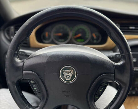 Серый Ягуар Х-Тайп, объемом двигателя 2.5 л и пробегом 220 тыс. км за 3800 $, фото 11 на Automoto.ua