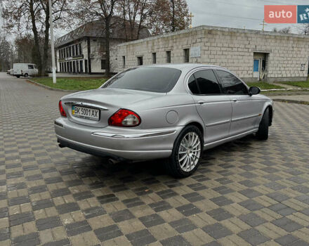 Серый Ягуар Х-Тайп, объемом двигателя 2.5 л и пробегом 210 тыс. км за 4500 $, фото 5 на Automoto.ua