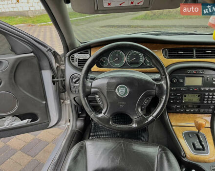 Серый Ягуар Х-Тайп, объемом двигателя 2.5 л и пробегом 210 тыс. км за 4500 $, фото 11 на Automoto.ua