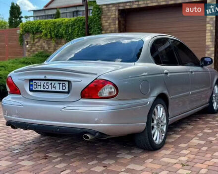 Серый Ягуар Х-Тайп, объемом двигателя 3 л и пробегом 150 тыс. км за 4500 $, фото 3 на Automoto.ua