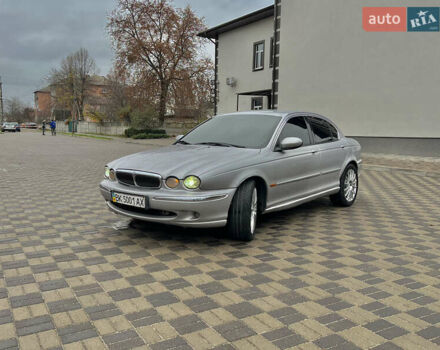 Серый Ягуар Х-Тайп, объемом двигателя 2.5 л и пробегом 210 тыс. км за 4500 $, фото 7 на Automoto.ua