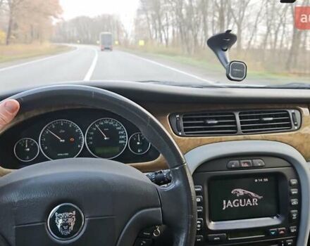 Сірий Ягуар Х-Тайп, об'ємом двигуна 2.1 л та пробігом 134 тис. км за 5700 $, фото 13 на Automoto.ua