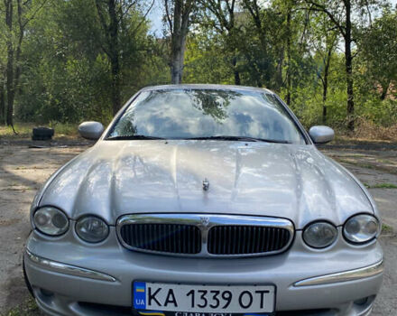 Серый Ягуар Х-Тайп, объемом двигателя 2.5 л и пробегом 269 тыс. км за 5099 $, фото 1 на Automoto.ua