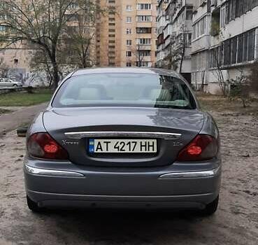 Ягуар Х-Тайп 2004 у Києві на Automoto.ua Сірий Ягуар Х-Тайп, об'ємом двигуна 2 л та пробігом 222 тис. км за 4900 $, фото 9 на Automoto.ua