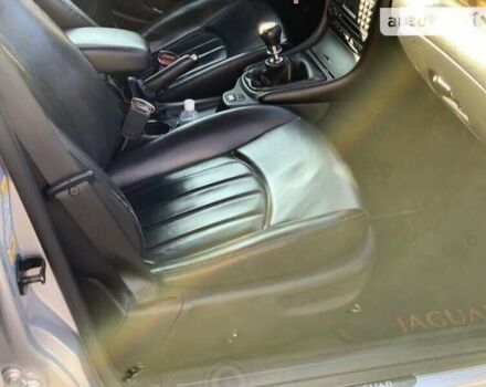 Сірий Ягуар Х-Тайп, об'ємом двигуна 2 л та пробігом 230 тис. км за 6900 $, фото 19 на Automoto.ua