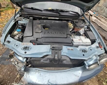 Сірий Ягуар Х-Тайп, об'ємом двигуна 2 л та пробігом 290 тис. км за 2850 $, фото 3 на Automoto.ua