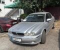 Сірий Ягуар Х-Тайп, об'ємом двигуна 2.5 л та пробігом 256 тис. км за 5000 $, фото 1 на Automoto.ua