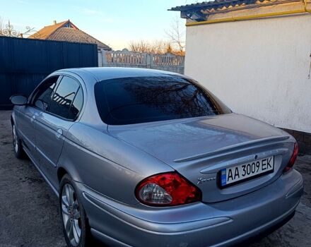 Сірий Ягуар Х-Тайп, об'ємом двигуна 2.1 л та пробігом 217 тис. км за 4500 $, фото 3 на Automoto.ua