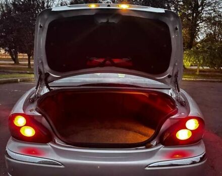 Серый Ягуар Х-Тайп, объемом двигателя 2 л и пробегом 380 тыс. км за 4500 $, фото 18 на Automoto.ua