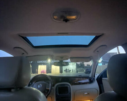 Серый Ягуар Х-Тайп, объемом двигателя 2 л и пробегом 245 тыс. км за 4800 $, фото 5 на Automoto.ua