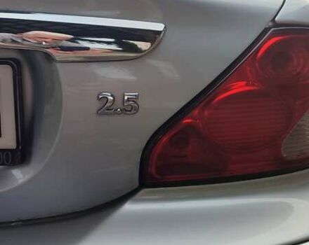 Серый Ягуар Х-Тайп, объемом двигателя 2.5 л и пробегом 299 тыс. км за 5200 $, фото 13 на Automoto.ua